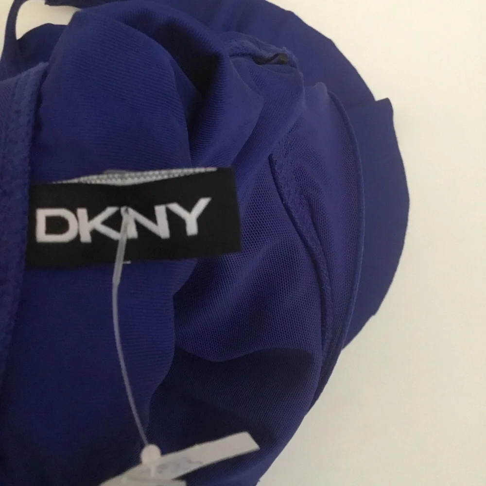 DKNY XS One Piece Blue Bathing Suit Underwire Ruching Swimsuit Swim Ruffle NWOT - Picture 9 of 13